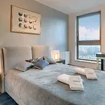 Appartamento Sea Towers Panorama Apartments By Noclegi Renters *