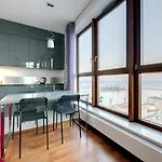 Appartamento Sea Towers Panorama Apartments By Noclegi Renters *