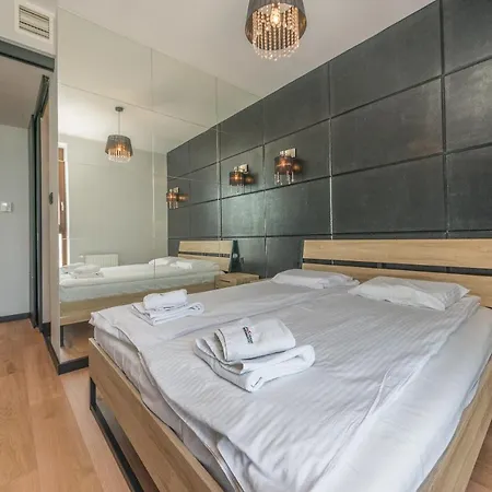 Dom & House - Sea Towers * Γκντίνια