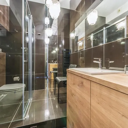Dom & House - Sea Towers Apartment