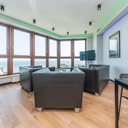 Apartment Dom & House - Sea Towers