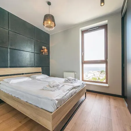 Sea Towers Panorama By Renters *