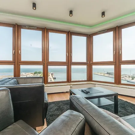 Sea Towers Panorama By Renters