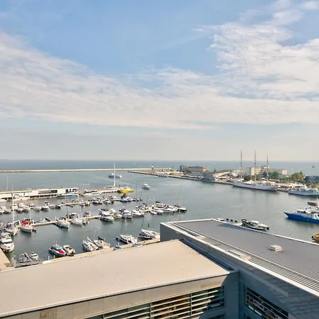 Dom & House - Sea Towers Apartment *