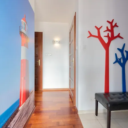Dom & House - Sea Towers Apartment *