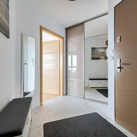 Apartment Dom & House - Sea Towers *