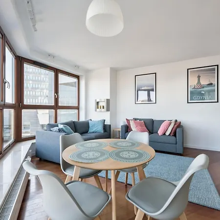 Sea Towers Panorama By Renters *