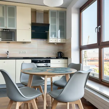 Dom & House - Sea Towers Διαμέρισμα