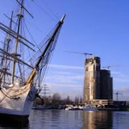 Dom & House - Sea Towers Apartment *