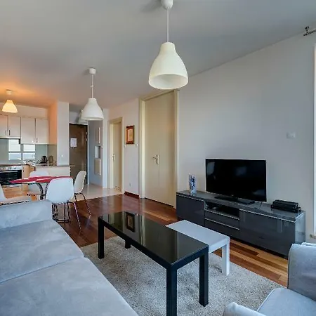 Διαμέρισμα Dom & House - Sea Towers Γκντίνια