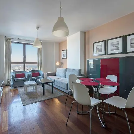 Dom & House - Sea Towers * Γκντίνια