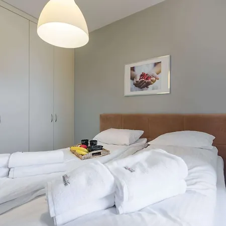 Dom & House - Sea Towers * Γκντίνια