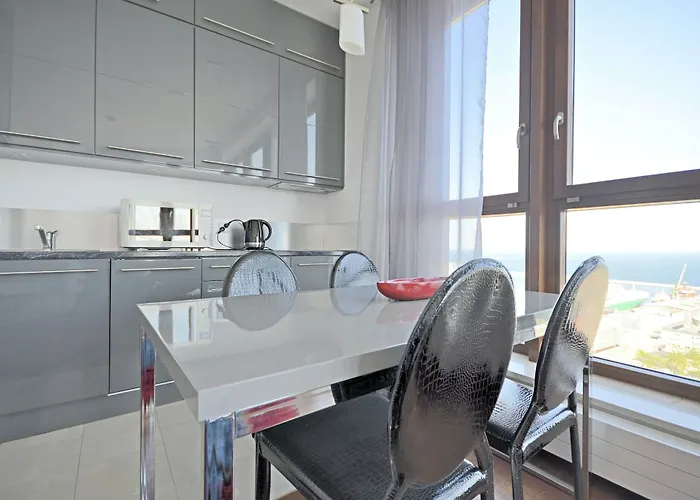 Apartment Sea Towers Panorama Apartments By Noclegi Renters Gdynia